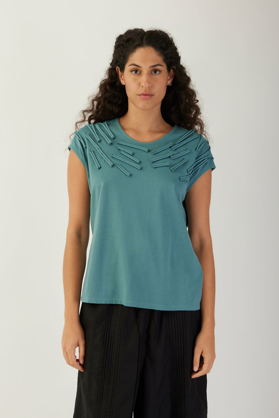 DECO FRENCH SLEEVE TOP