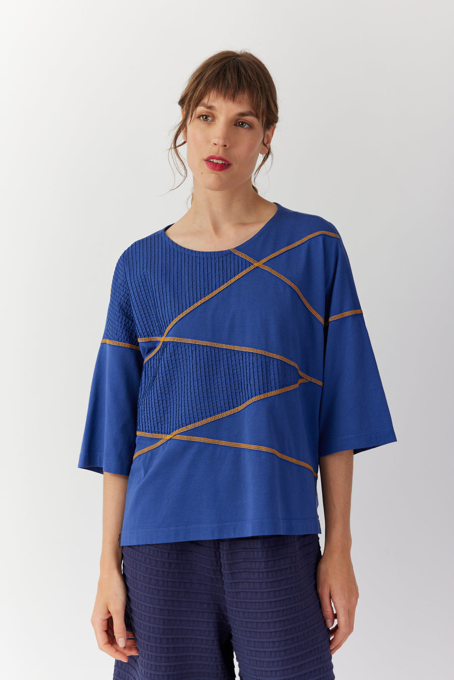 OVERLOCK STITCH TOP