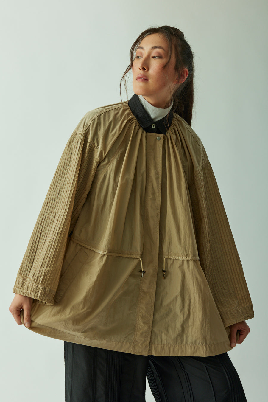BALLOON SLEEVE NYLON COAT
