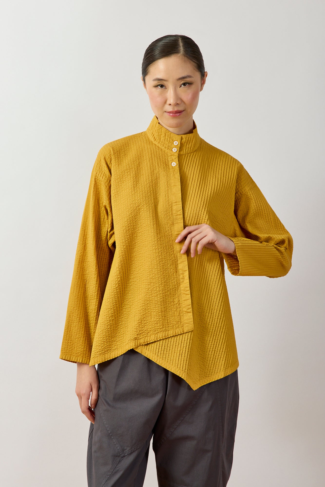 Hasen Asymmetric Shirt