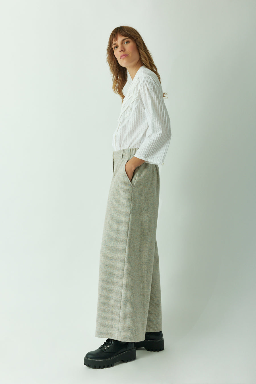 SUSTAINABLE TWEED TROUSERS