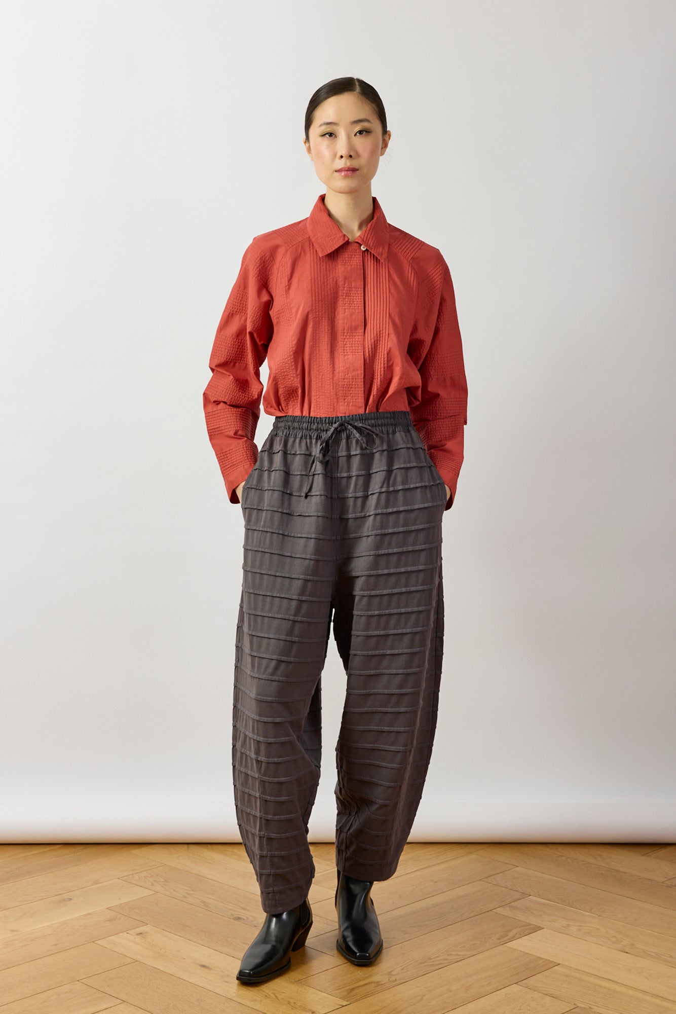 Aban Trouser