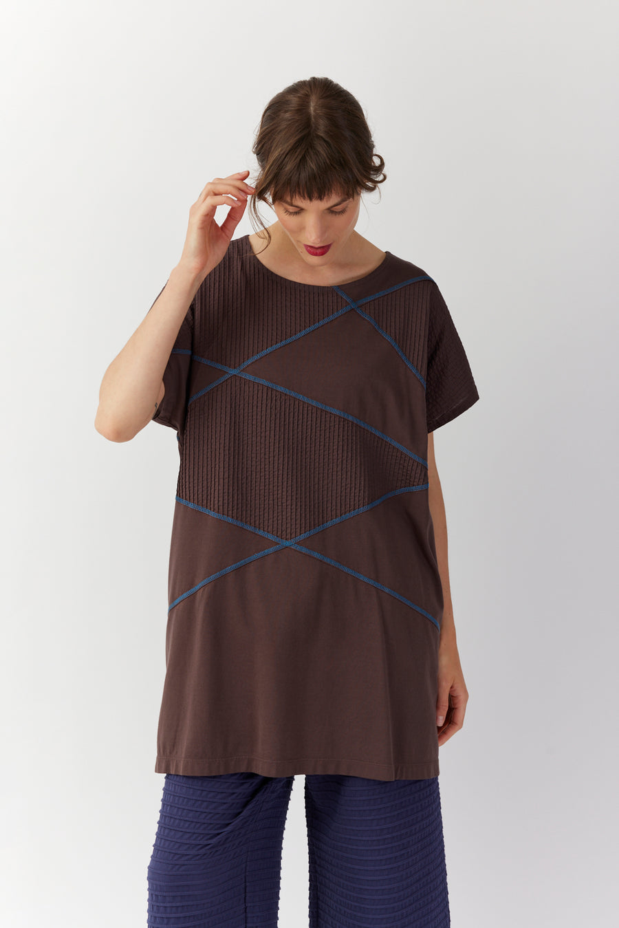 OVERLOCK STITCH TUNIC
