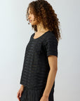 Kiri Tee