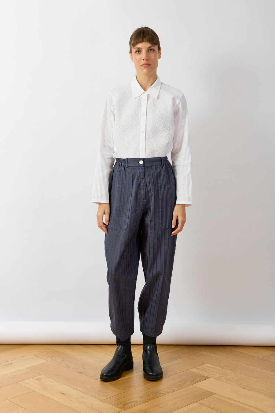 Muraito Pintuck Trouser