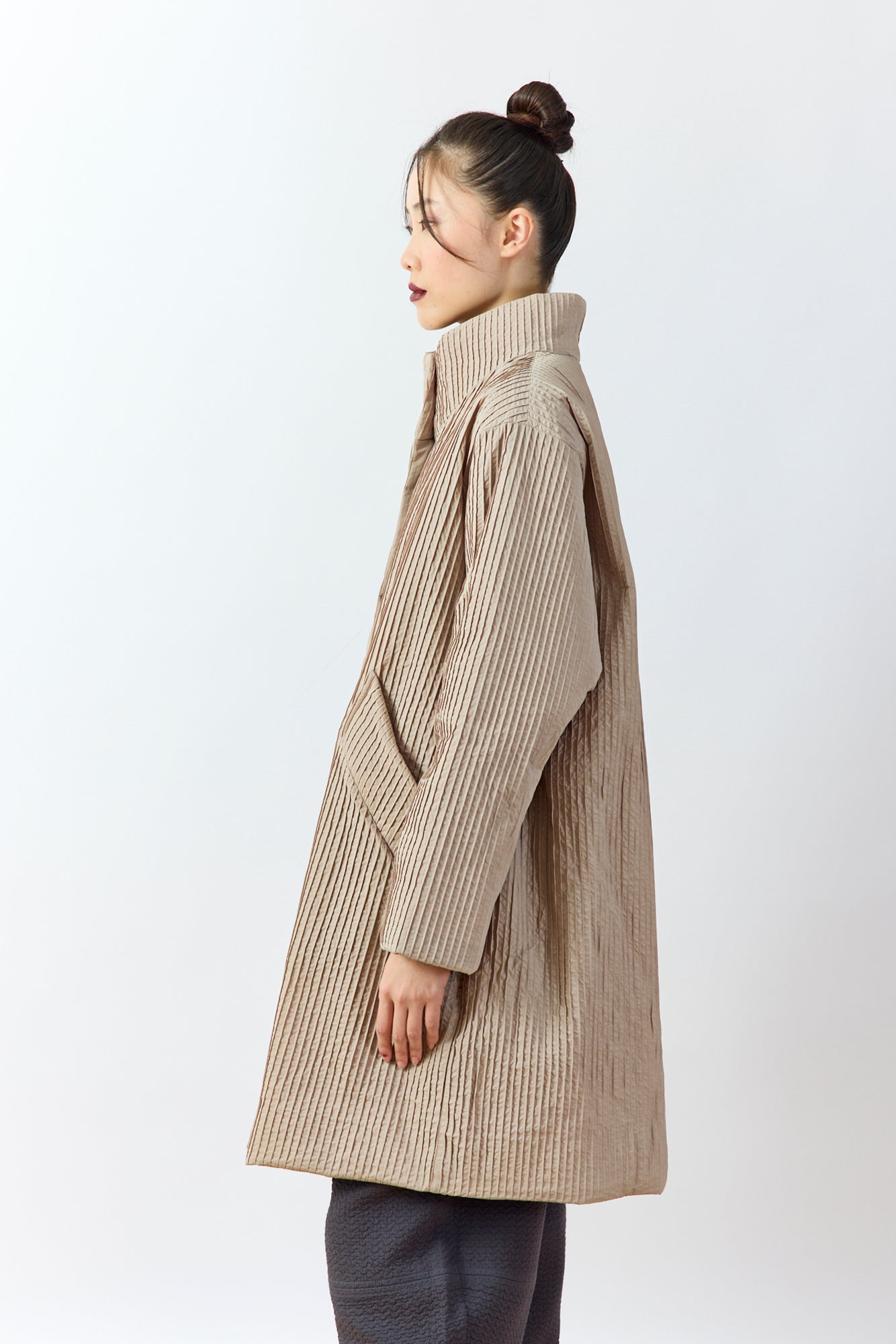 Kiruto Pintuck Coat