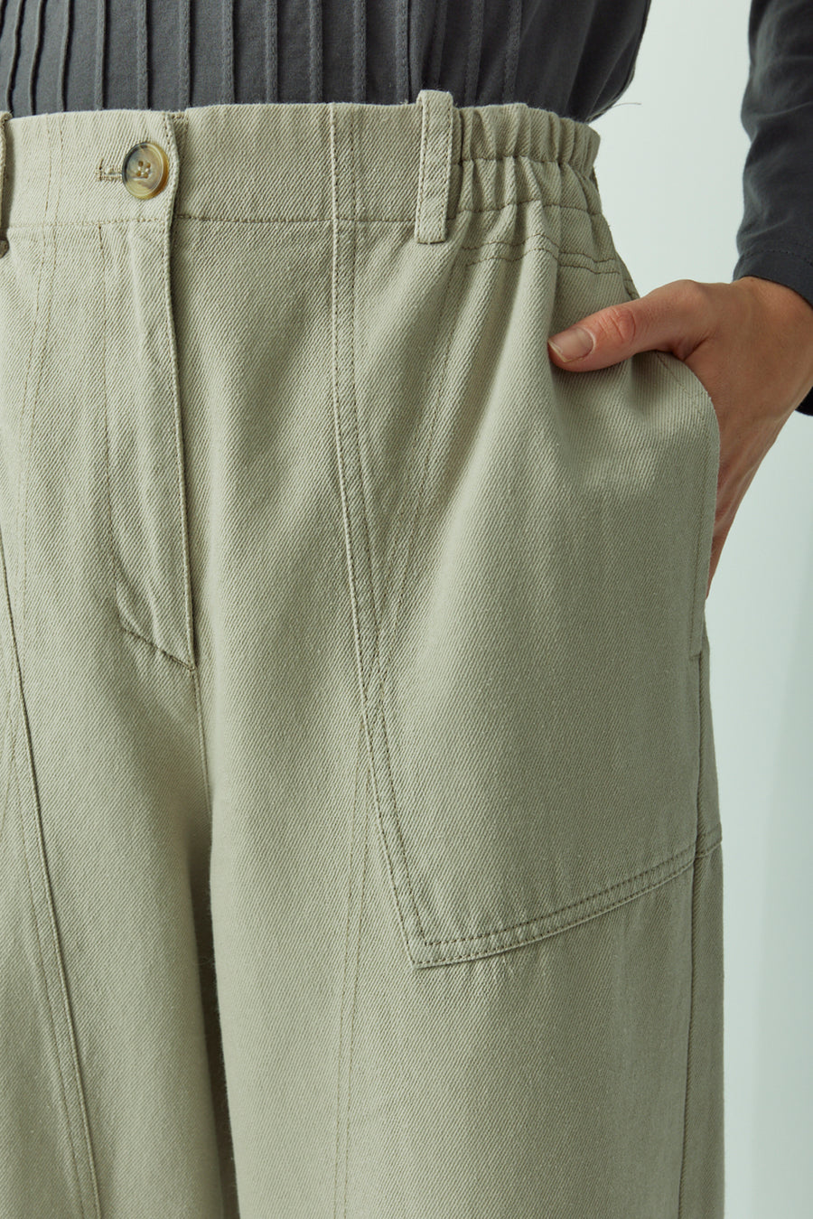 RECYCLED COTTON TWILL TROUSER