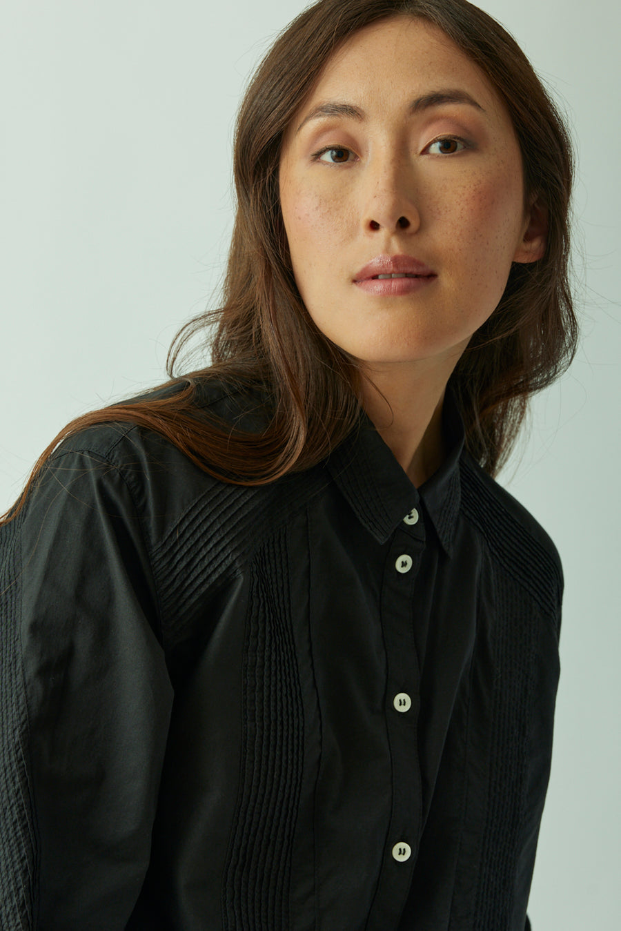 DIAGONAL PINTUCK SHIRT