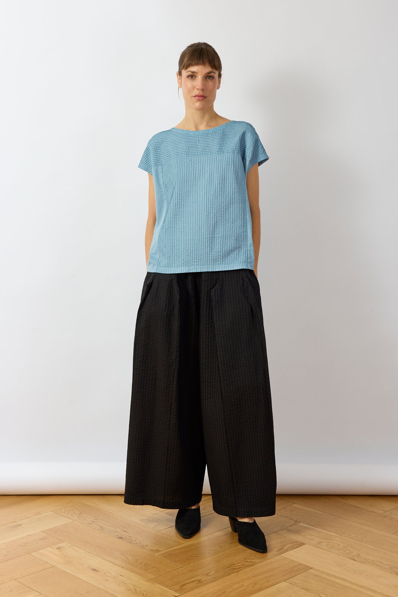 Hitsuyo Tee