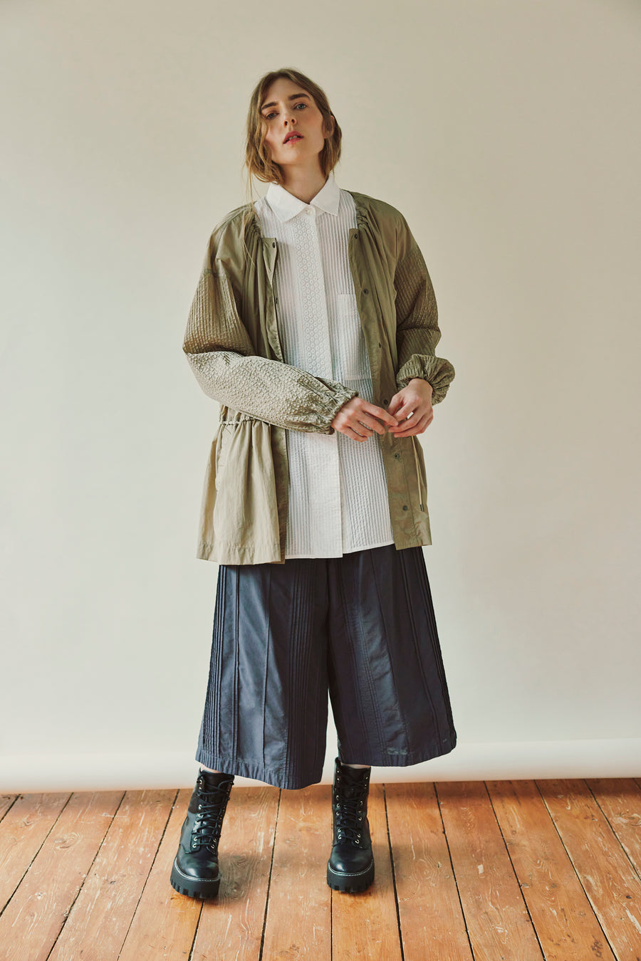 BALLOON SLEEVE NYLON COAT