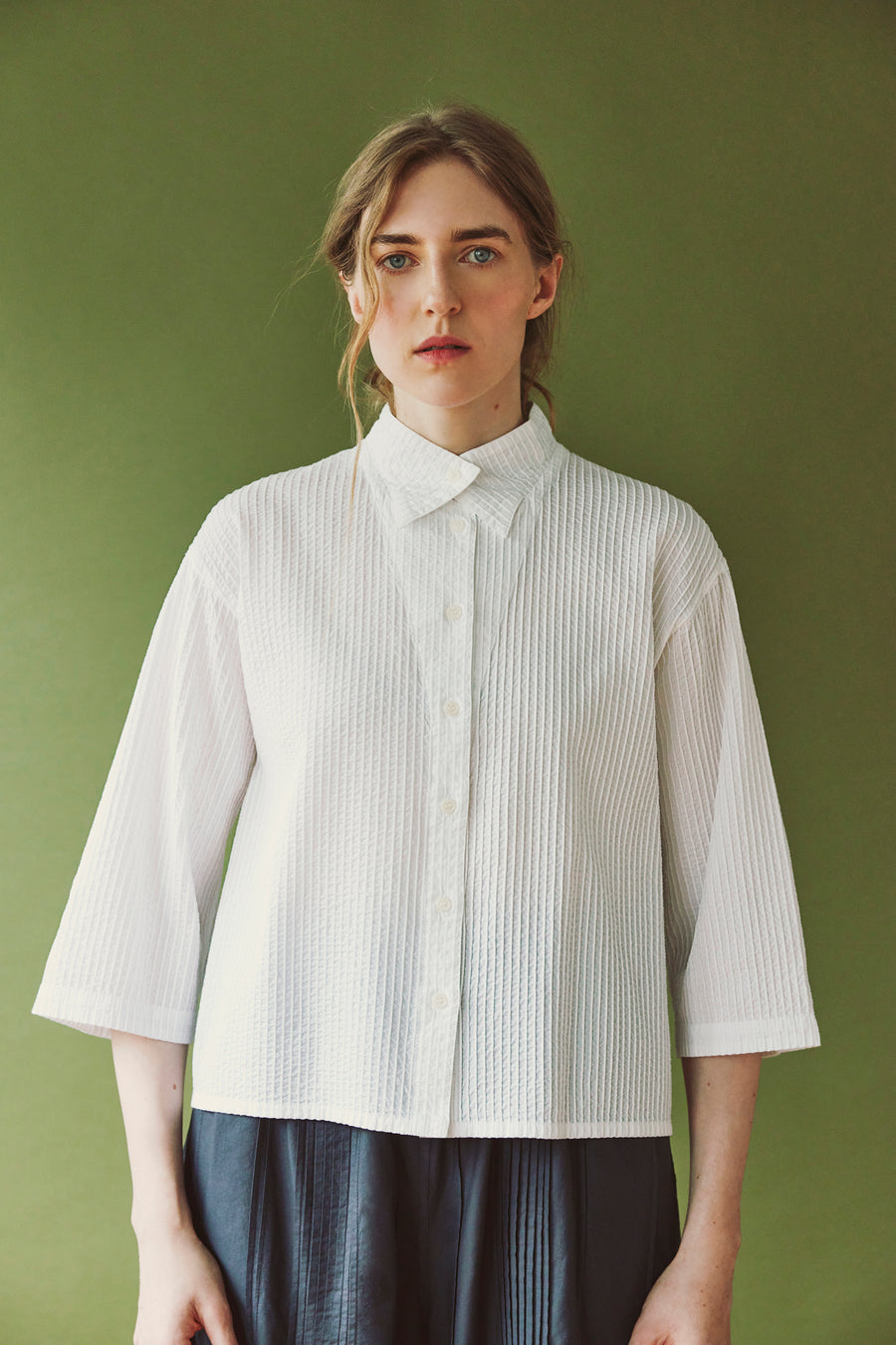 LAMINATED COLLAR SHIRT
