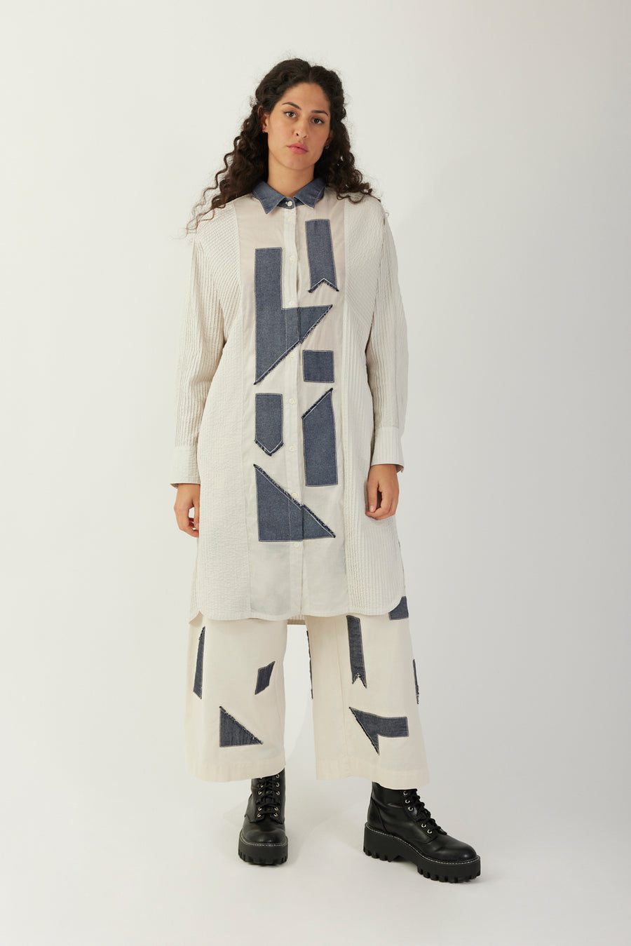GEO APPLIQUE TUNIC SHIRT