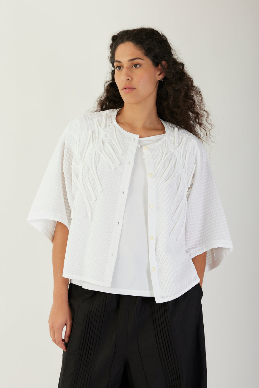 DECO RAGLAN BLOUSE